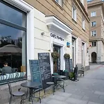 Chlodna P&O Serviced Apartments